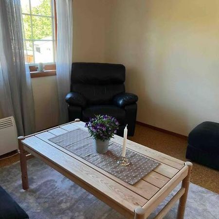 Fin, Enkel Leilighet Med Nydelig Strand I Naerheten Amdals Verk Exterior photo